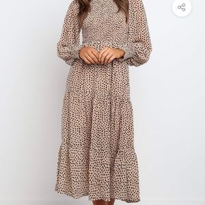 Brand new trendy dress!